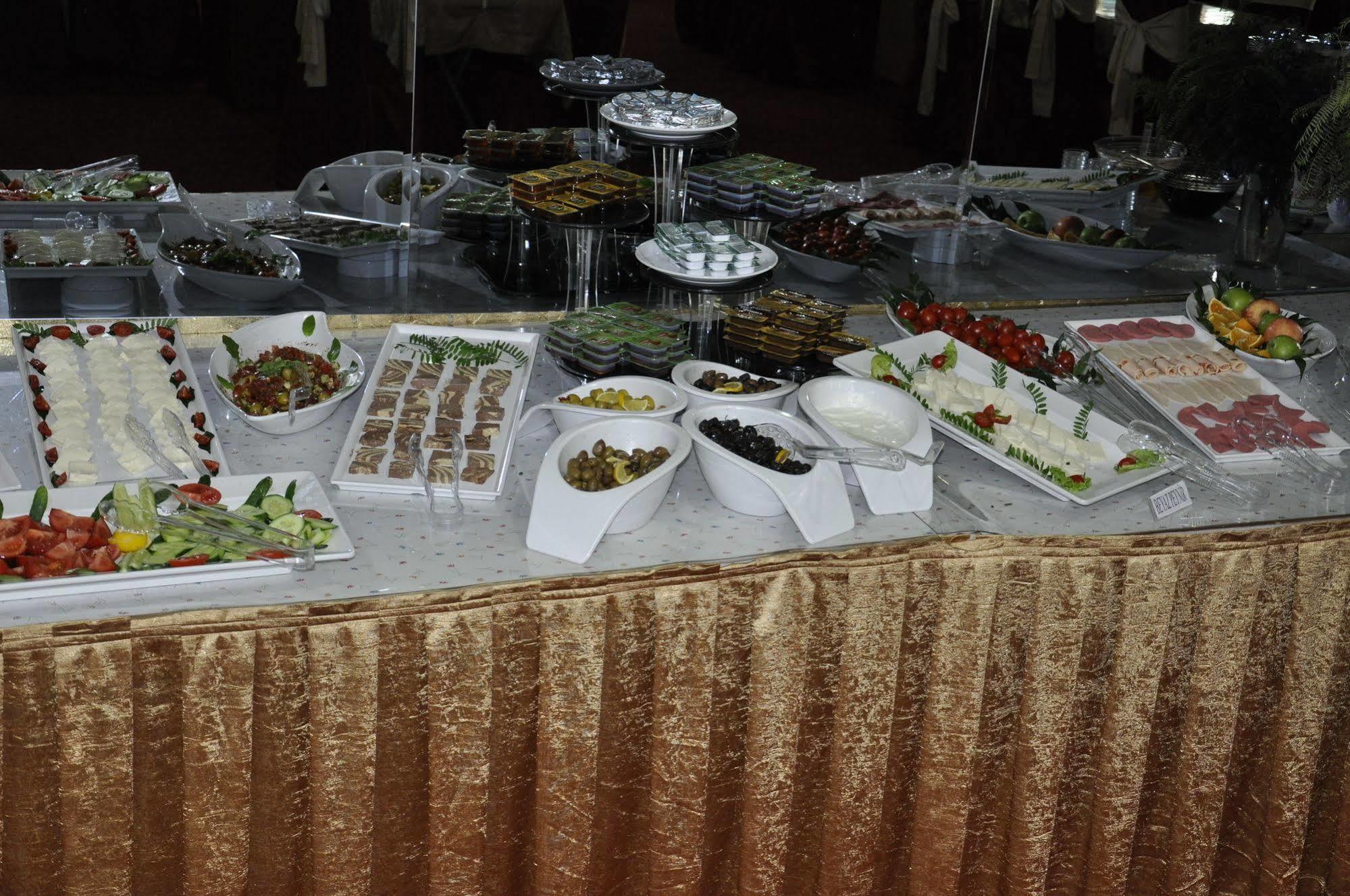 Kivrak Hotel อันตัลยา ภายนอก รูปภาพ